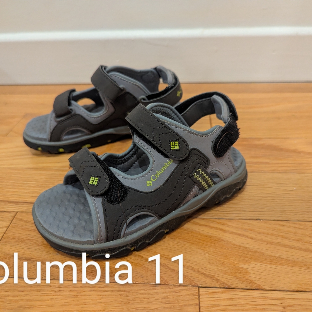 Columbia Kids' 11 Black and Gray Sandals
